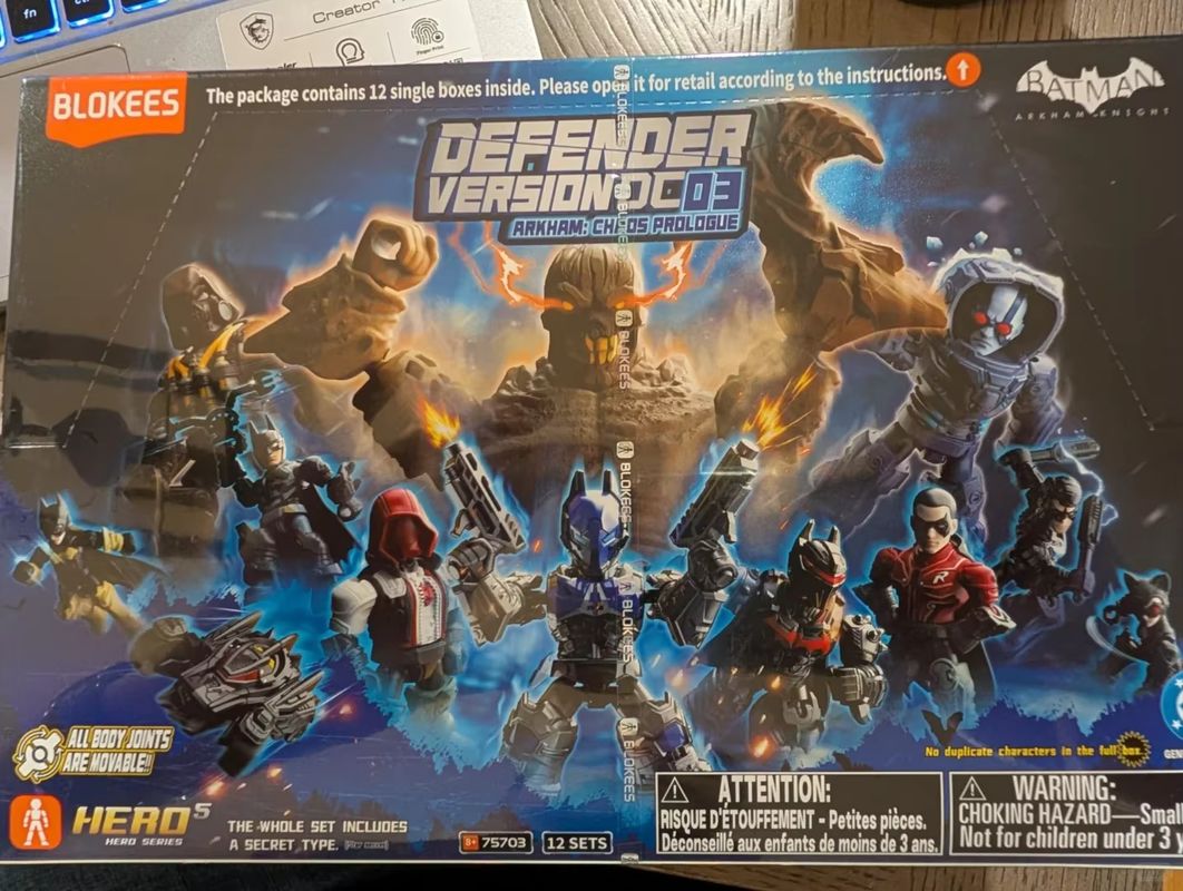Model Kit Blokees - Em Estoque Blokees DC Defender Versão