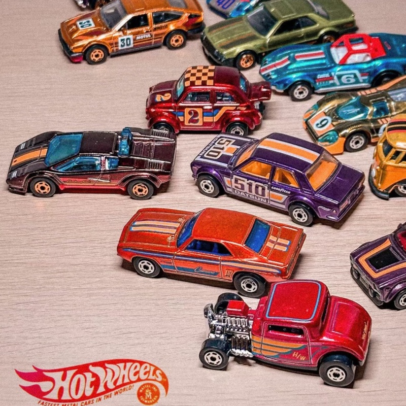 Hot Wheels The Hot Ones Mix 2  - Model Kit Alfa Romeo avaliação e preço