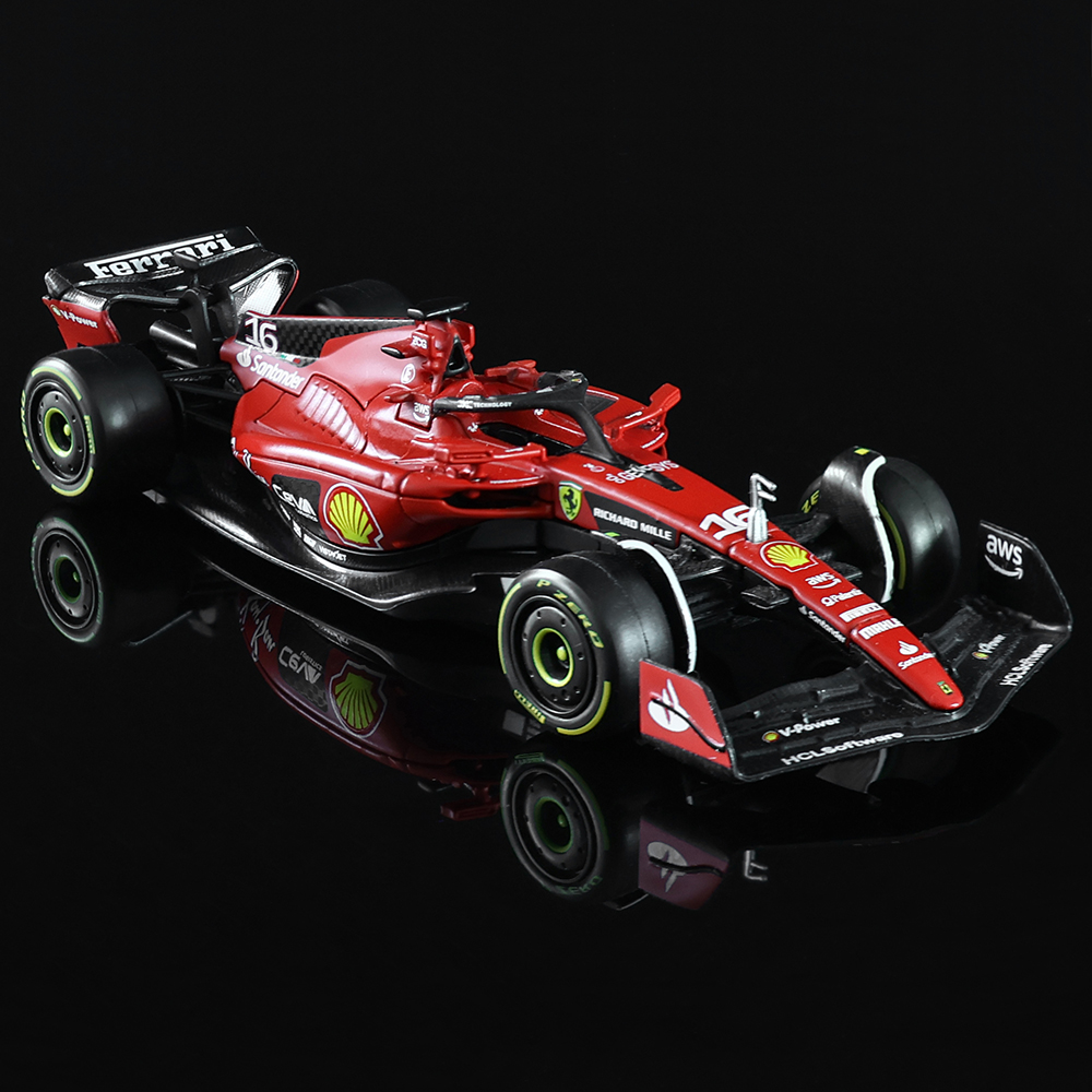Bburago 1:43 NOVO 2023 F1 Scud - Model Kit Alfa Romeo avaliação e preço